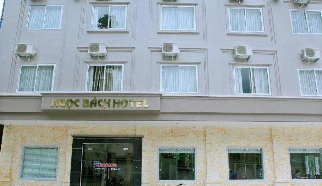 Ngoc Bach Hotel Майтяу Экстерьер фото